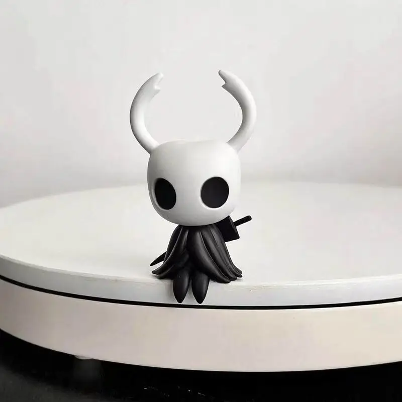 ホロウナイトの騎士フィギュア、高さ9cm、座った姿のPVC製 - Gaming Accessories For Room のレビューと価格